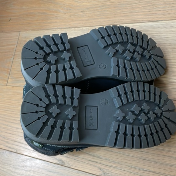 NWT Kamik boys navy blue leather gray hiking snow boots winter 11 - Picture 3 of 5
